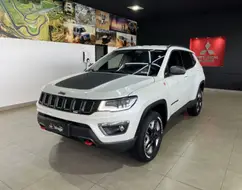 JEEP COMPASS 2.0 16V DIESEL TRAILHAWK 4X4 AUTOMÁTICO JEEP COMPASS 2.0 16V DIESEL TRAILHAWK 4X4 AUTOMÁTICO