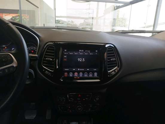 JEEP-COMPASS-2.0 16V FLEX LIMITED AUTOMÁTICO JEEP-COMPASS-2020