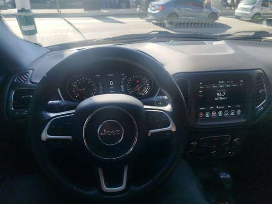 JEEP-COMPASS-2.0 16V FLEX LONGITUDE AUTOMÁTICO JEEP-COMPASS-2020