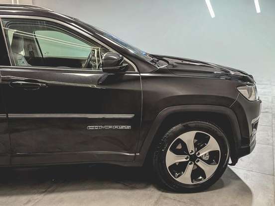 JEEP-COMPASS-2.0 16V FLEX LONGITUDE AUTOMÁTICO JEEP-COMPASS-2017