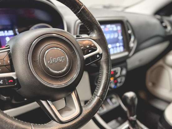 JEEP-COMPASS-2.0 16V FLEX LONGITUDE AUTOMÁTICO JEEP-COMPASS-2017