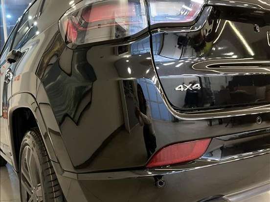 JEEP-COMPASS-2.0 HURRICANE 4 TURBO GASOLINA BLACKHAWK AT9 JEEP-COMPASS-2026