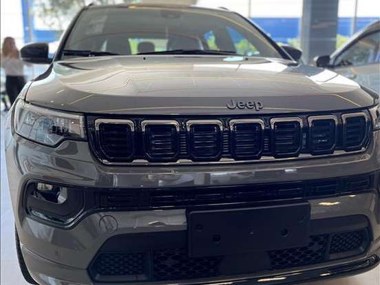 JEEP-COMPASS-2.0 HURRICANE 4 TURBO GASOLINA BLACKHAWK AT9 JEEP-COMPASS-2026