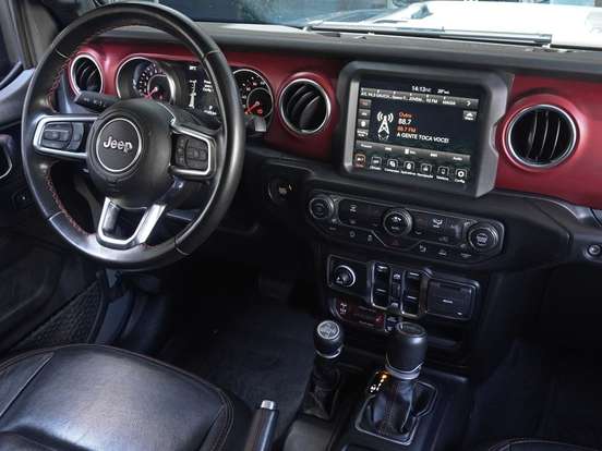 JEEP-GLADIATOR-2022