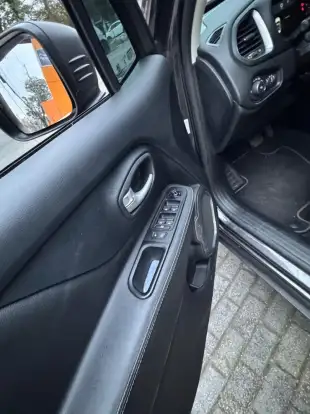 JEEP-RENEGADE-1.3 T270 TURBO FLEX ALTITUDE AT6 JEEP-RENEGADE-2025