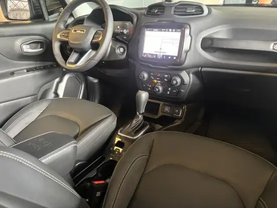 JEEP-RENEGADE-2024