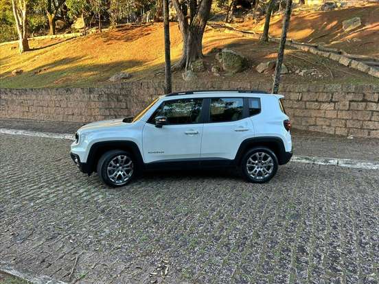 JEEP-RENEGADE-2024