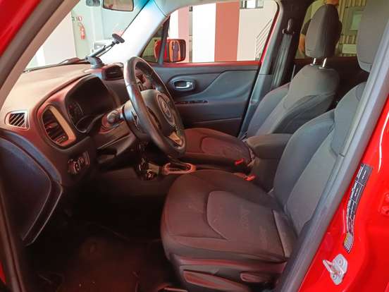 JEEP-RENEGADE-2.0 16V TURBO DIESEL LONGITUDE 4P 4X4 AUTOMÁTICO JEEP-RENEGADE-2015
