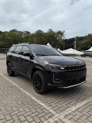 JEEP COMMANDER 2.0 HURRICANE 4 TURBO GASOLINA BLACKHAWK AT9