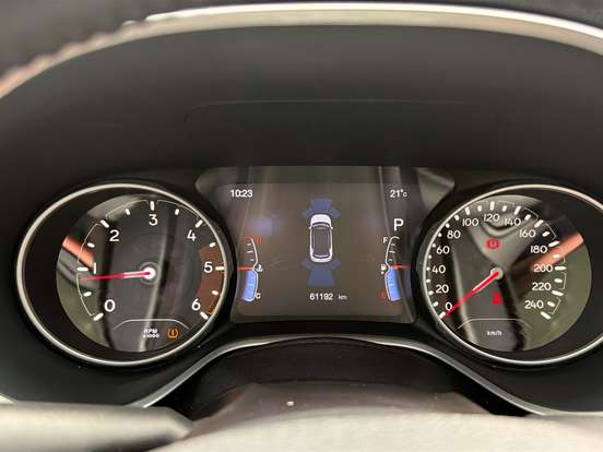 JEEP-COMPASS-2.0 16V DIESEL LIMITED 4X4 AUTOMÁTICO JEEP-COMPASS-2020