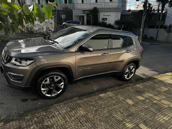 JEEP-COMPASS-2.0 16V FLEX LONGITUDE AUTOMÁTICO JEEP-COMPASS-2019