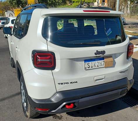 JEEP-RENEGADE-2023