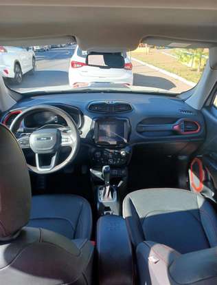JEEP-RENEGADE-2023