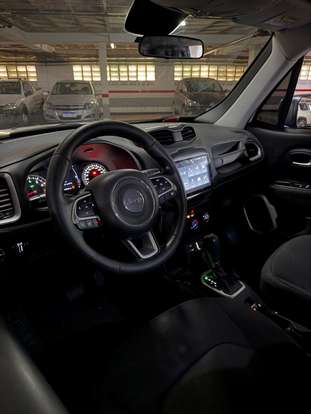JEEP-RENEGADE-2018