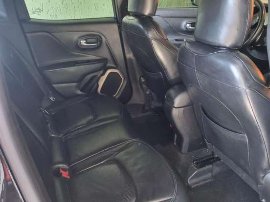 JEEP-RENEGADE-2.0 16V TURBO DIESEL SPORT 4P 4X4 AUTOMÁTICO JEEP-RENEGADE-2015