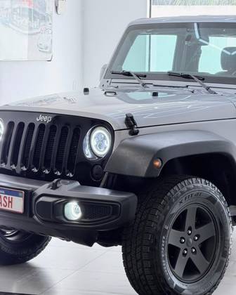 JEEP WRANGLER 3.6 SPORT 4X4 V6 12V GASOLINA 2P AUTOMÁTICO