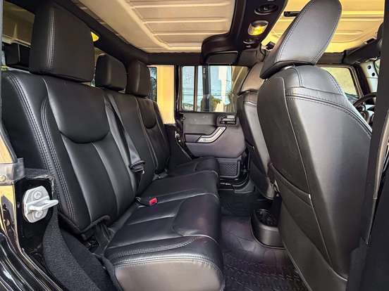 JEEP-WRANGLER-3.6 UNLIMITED SPORT 4X4 V6 GASOLINA 4P AUTOMÁTICO JEEP-WRANGLER-2015