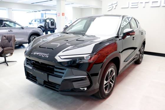 JETOUR S06 1.5 TGDI PHEV ADVANCE DHT