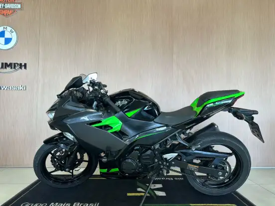 KAWASAKI-NINJA 400-2019