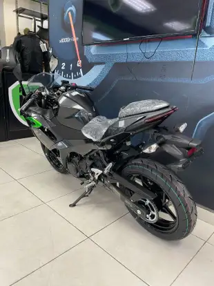 KAWASAKI-NINJA 500 KAWASAKI-NINJA 500-2025