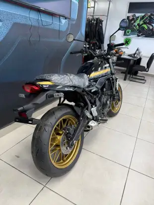KAWASAKI-Z650 ABS RS-2025