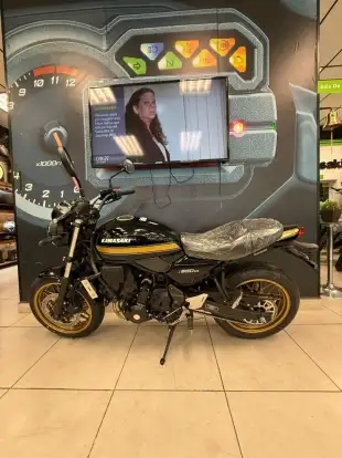 KAWASAKI-Z650 ABS RS-2025