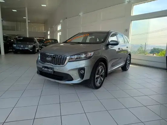 KIA-SORENTO-2.4 16V GASOLINA EX 7L AUTOMÁTICO KIA-SORENTO-2019