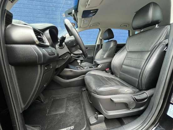 KIA-SORENTO-2.4 16V GASOLINA EX 7L AUTOMÁTICO KIA-SORENTO-2018