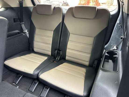 KIA-SORENTO-2018