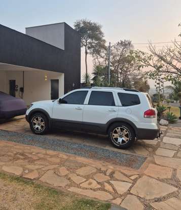 KIA-MOHAVE-2012