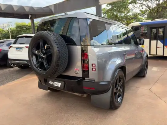 LAND ROVER-DEFENDER-2021
