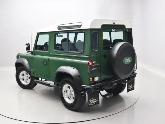 LAND ROVER-DEFENDER-2.5 90 SW TETO RIGIDO 4X4 TURBO INTERCOOLER DIESEL 2P MANUAL LAND ROVER-DEFENDER-2000