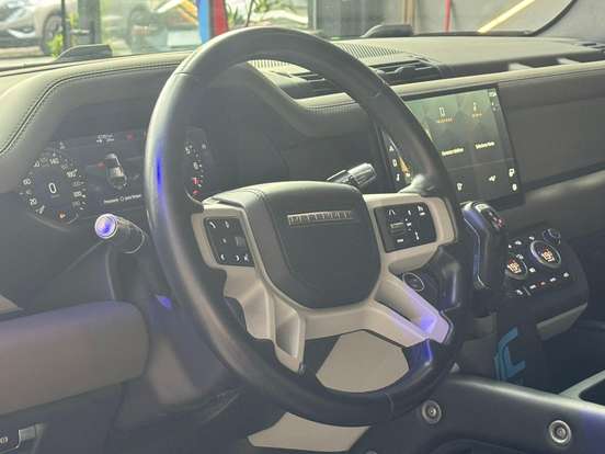 LAND ROVER-DEFENDER-2022