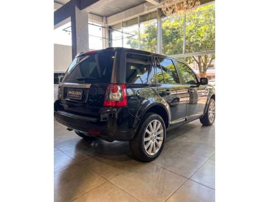 LAND ROVER-FREELANDER-3.2 SE 6 CILINDROS 24V GASOLINA 4P AUTOMÁTICO LAND ROVER-FREELANDER-2010