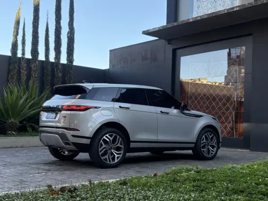 LAND ROVER-RANGE ROVER EVOQUE-2.0 P250 FLEX R-DYNAMIC HSE AWD AUTOMÁTICO LAND ROVER-RANGE ROVER EVOQUE-2023
