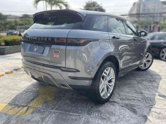 LAND ROVER-RANGE ROVER EVOQUE-2.0 P250 FLEX R-DYNAMIC SE AWD AUTOMÁTICO LAND ROVER-RANGE ROVER EVOQUE-2020