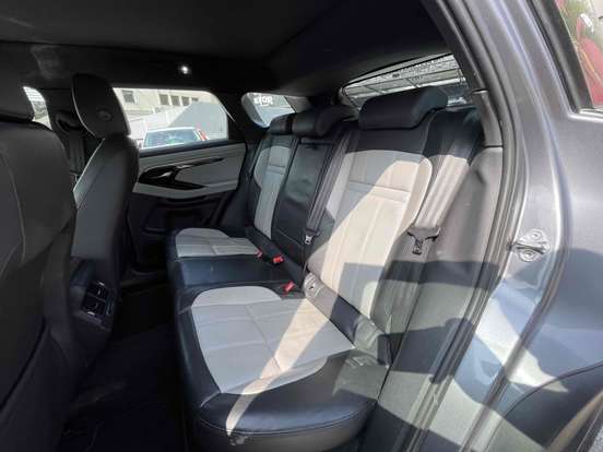 LAND ROVER-RANGE ROVER EVOQUE-2.0 P250 FLEX R-DYNAMIC SE AWD AUTOMÁTICO LAND ROVER-RANGE ROVER EVOQUE-2020