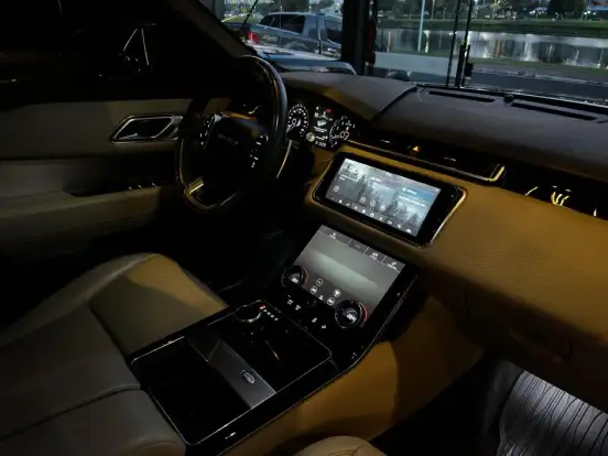 LAND ROVER-RANGE ROVER VELAR-2.0 P300 GASOLINA R-DYNAMIC HSE AUTOMÁTICO LAND ROVER-RANGE ROVER VELAR-2019