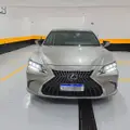 LEXUS ES 300h 2.5 16V HÍBRIDO LUXURY CVT LEXUS ES 300h 2.5 16V HÍBRIDO LUXURY CVT