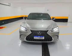 LEXUS ES 300h 2.5 16V HÍBRIDO LUXURY CVT LEXUS ES 300h 2.5 16V HÍBRIDO LUXURY CVT