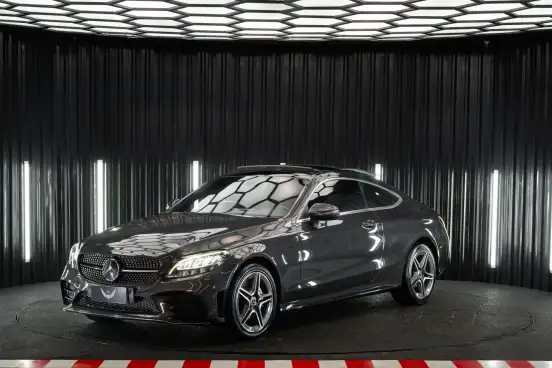 MERCEDES-BENZ-C 180-2019