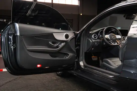 MERCEDES-BENZ-C 180-2019