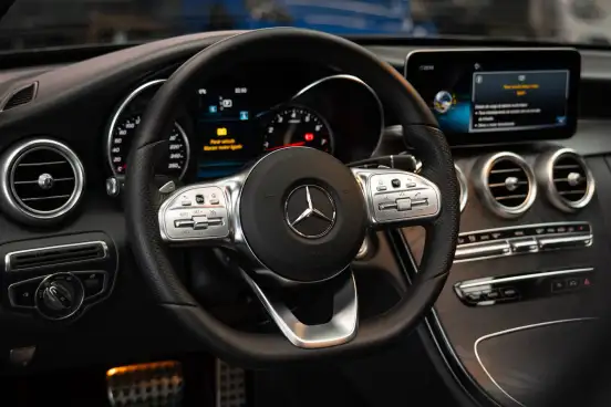 MERCEDES-BENZ-C 180-2019