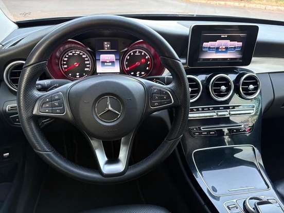 MERCEDES-BENZ-C 180-1.6 CGI AVANTGARDE 16V TURBO GASOLINA 4P AUTOMÁTICO MERCEDES-BENZ-C 180-2017