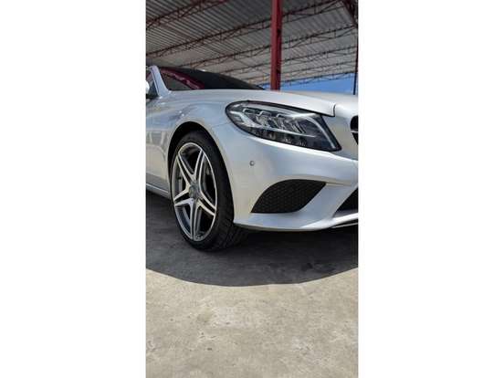 MERCEDES-BENZ-C 180-2019