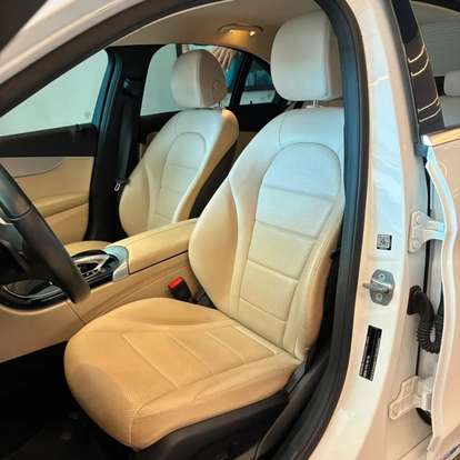 MERCEDES-BENZ-C 180-2019
