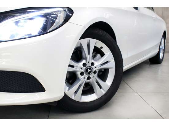 MERCEDES-BENZ-C 180-2017