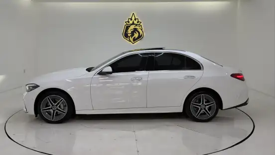 MERCEDES-BENZ-C 200-2024