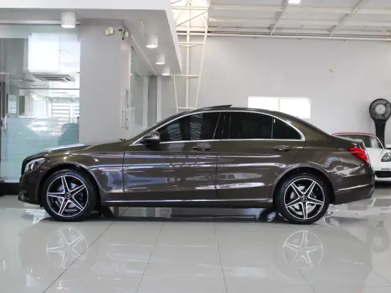 MERCEDES-BENZ-C 200-2.0 CGI AVANTGARDE 16V GASOLINA 4P AUTOMÁTICO MERCEDES-BENZ-C 200-2014