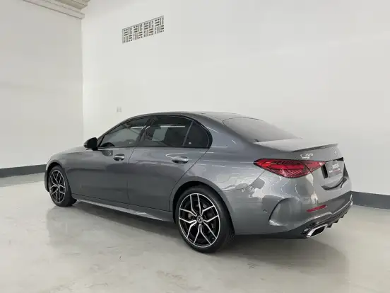 MERCEDES-BENZ-C 300-2025